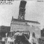 před šachtou zničený německý transportér